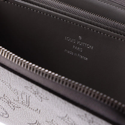 Louis Vuitton Zippy Wallet Mahina Leather