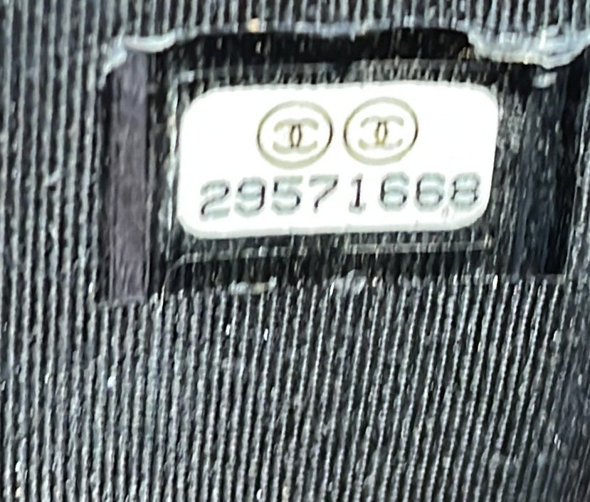 Chanel Boy Card Holder Quilted Caviar