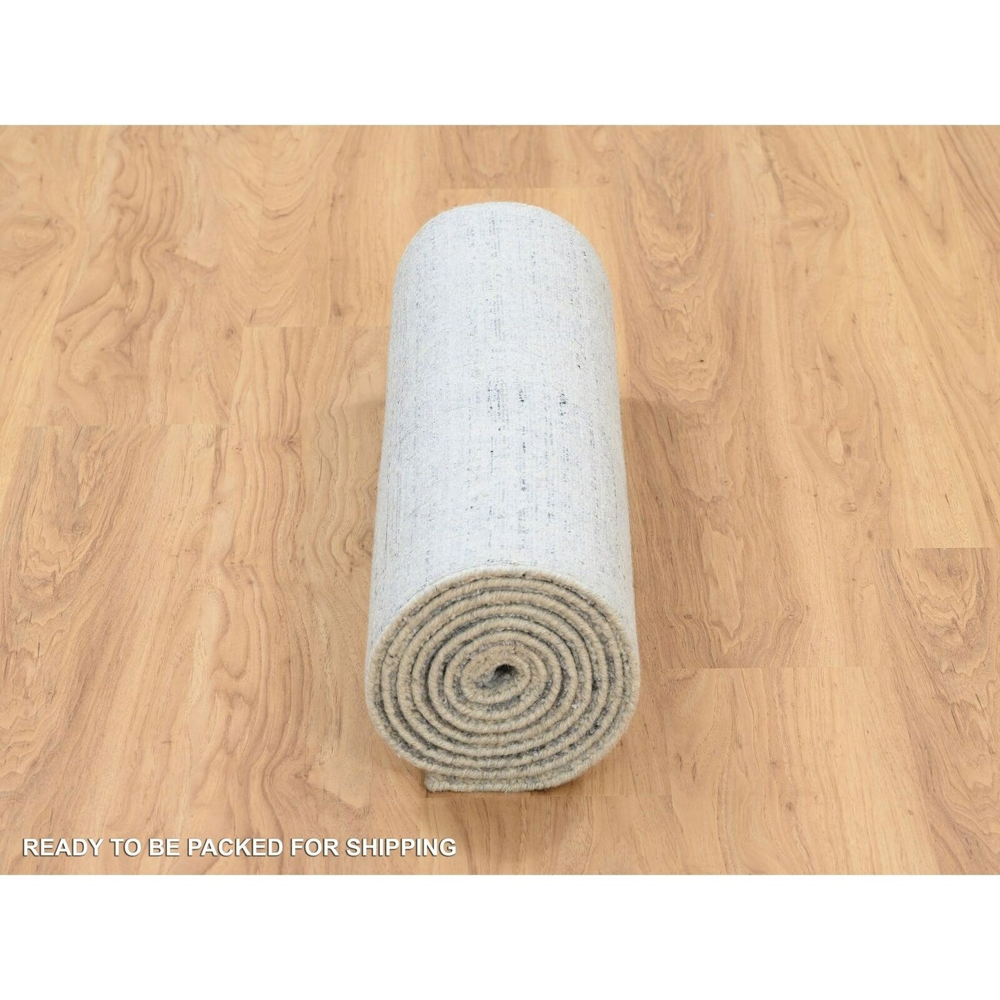 2'6"X10' Gray Wool And Plant Based Silk Hand Loomed Runner Rug