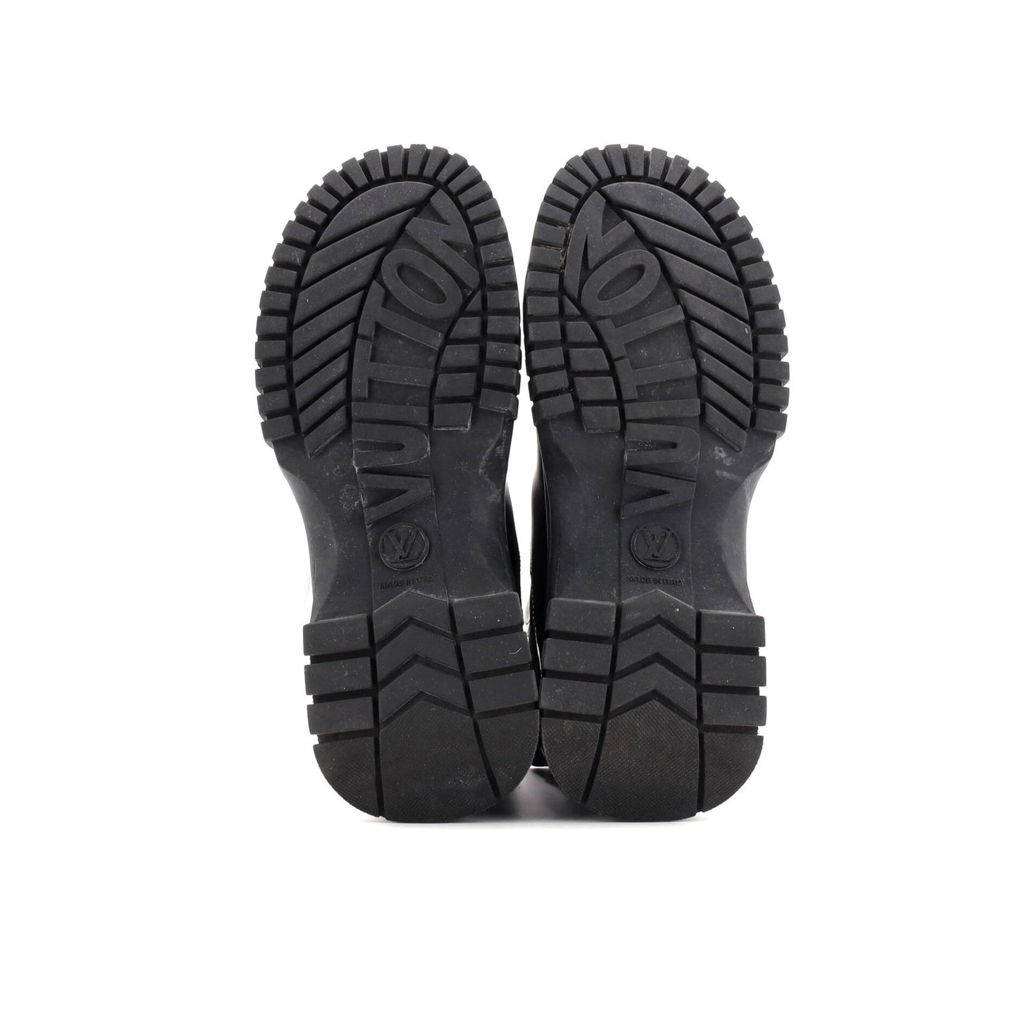 Louis Vuitton Women'S Ruby Flat Ranger Chelsea Boots Leather