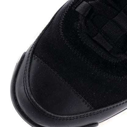 Chanel Women'S Cc Cap Toe Logo Sneakers Suede And Mixed Fibers