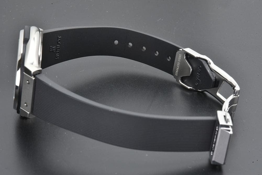 HUBLOT 581.NX.1171.RX Classic Fusion Titanium