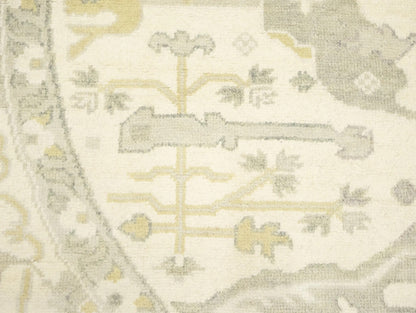 Hand-Knotted Oushak Oriental Round Rug Floral