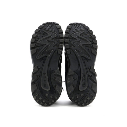 Louis Vuitton Men'S Lv Runner Tatic Sneakers Technical Mesh