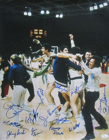 1972 Team Usa Basketball 13X Team Signed 16X20