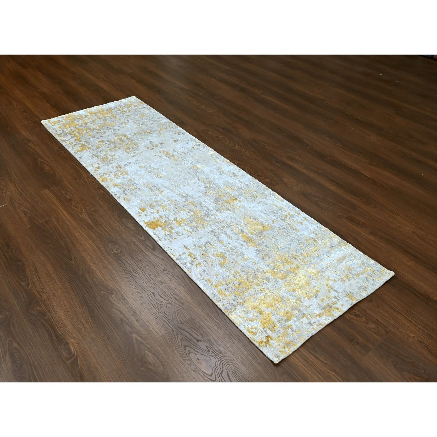2'7"X7'10" Beige Abstract Design Wool And Silk Hand Knotted Runner Rug