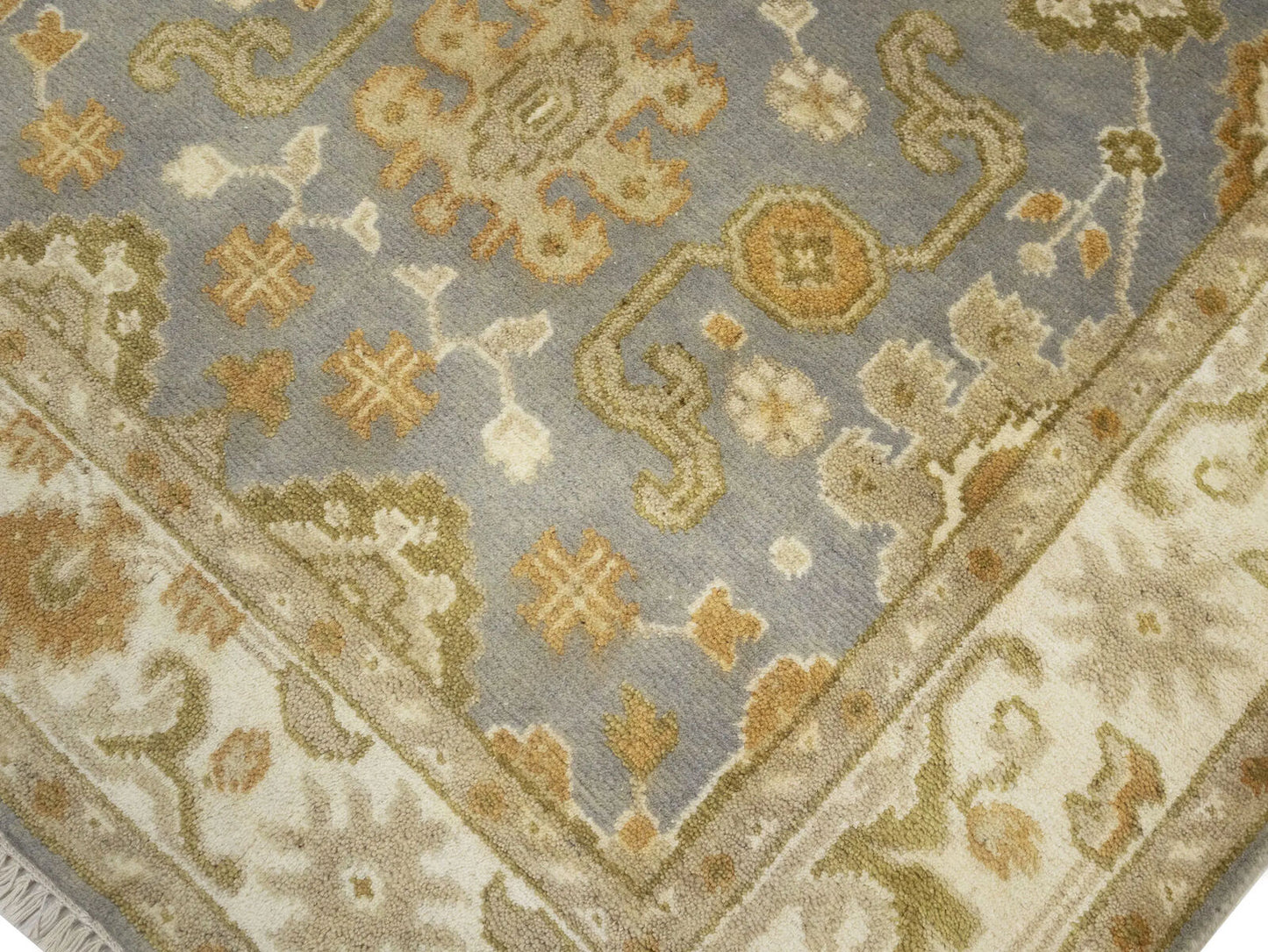 Handmade Classic Oushak Chobi Rug Floral Design
