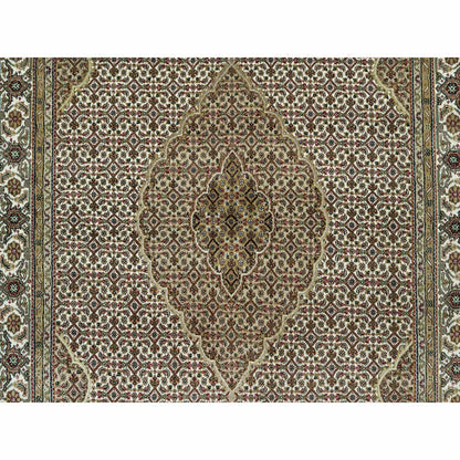5'10"X9'2" Silky White Wool Tebraz Mahi Design Hand Knotted Oriental Rug