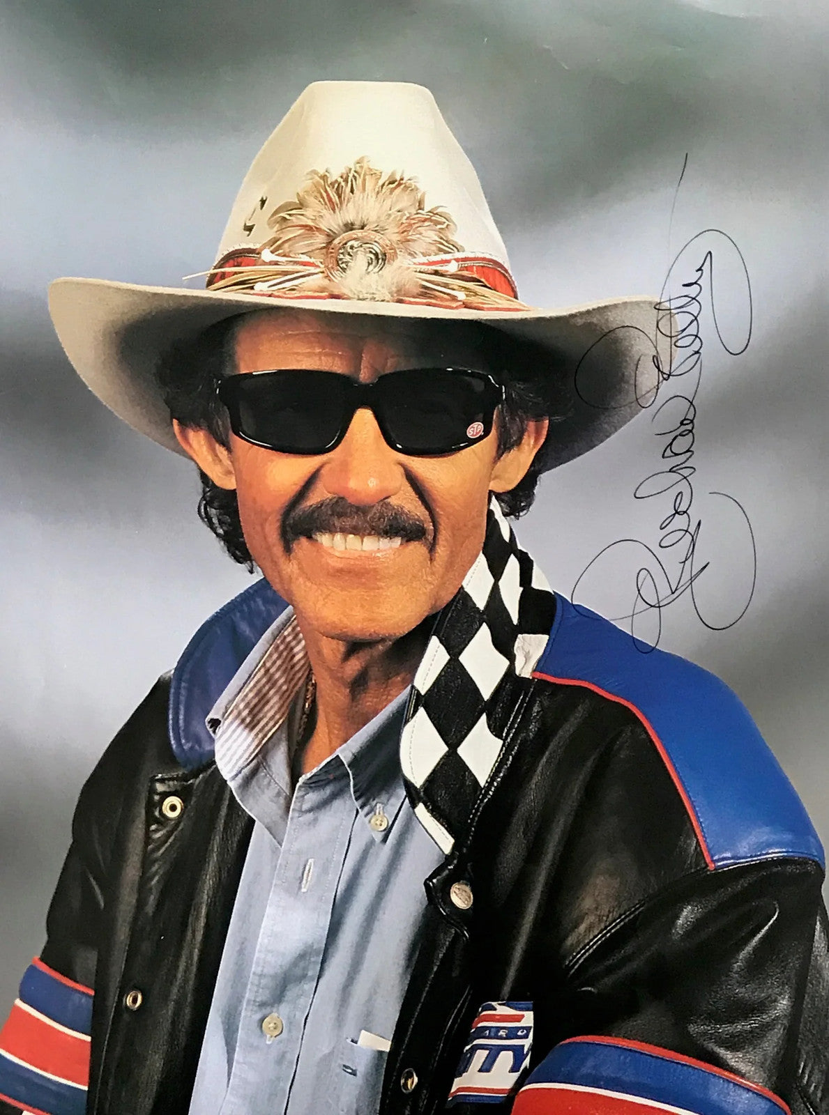 Richard Petty Autographed 8X10 Racing Magazine Page