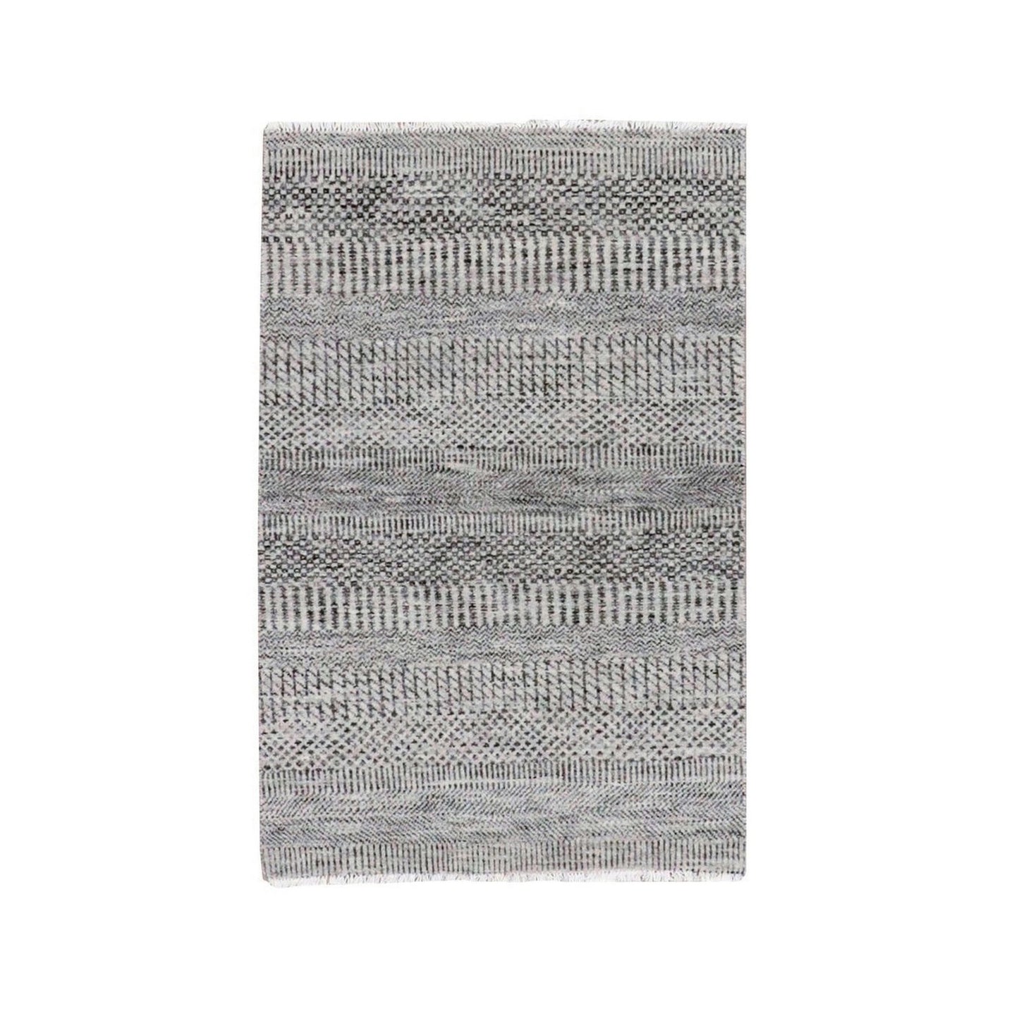 2'7"X4'1" Rustic Gray Grass Design Hand Knotted Undyed Organic Wool Rug