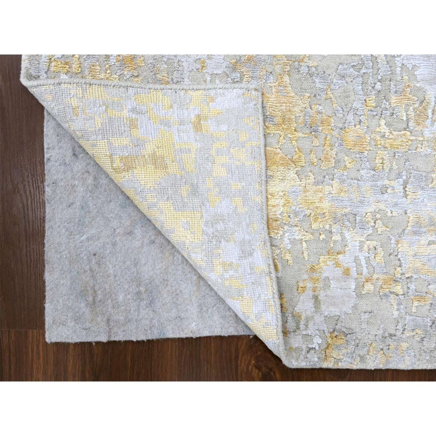 2'7"X7'10" Beige Abstract Design Wool And Silk Hand Knotted Runner Rug