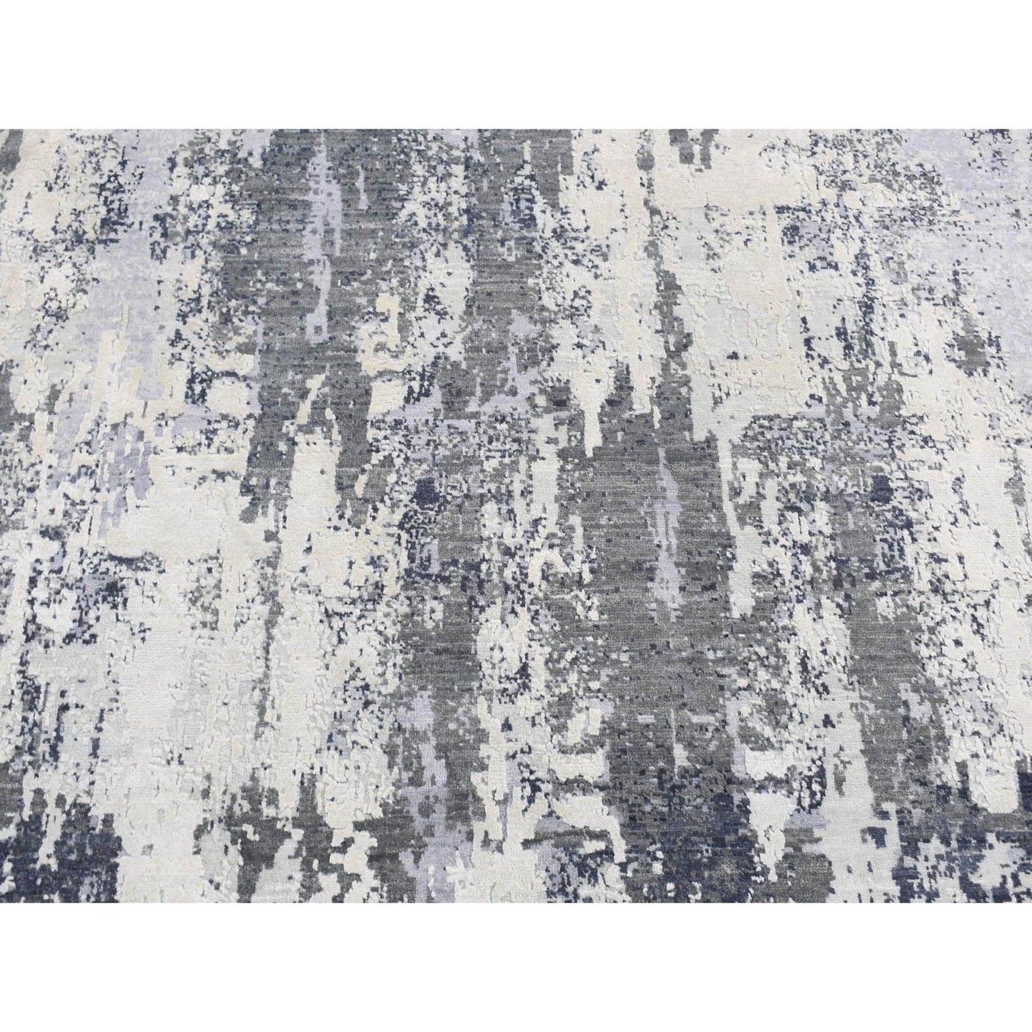 8'1"X8'1" Gray Abstract Design Wool And Pure Silk Hand Knotted Round Rug