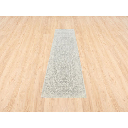 2'6"X10'1" Beige Hand Loomed Wool Silk Fine Jacquard Oriental Runner Rug
