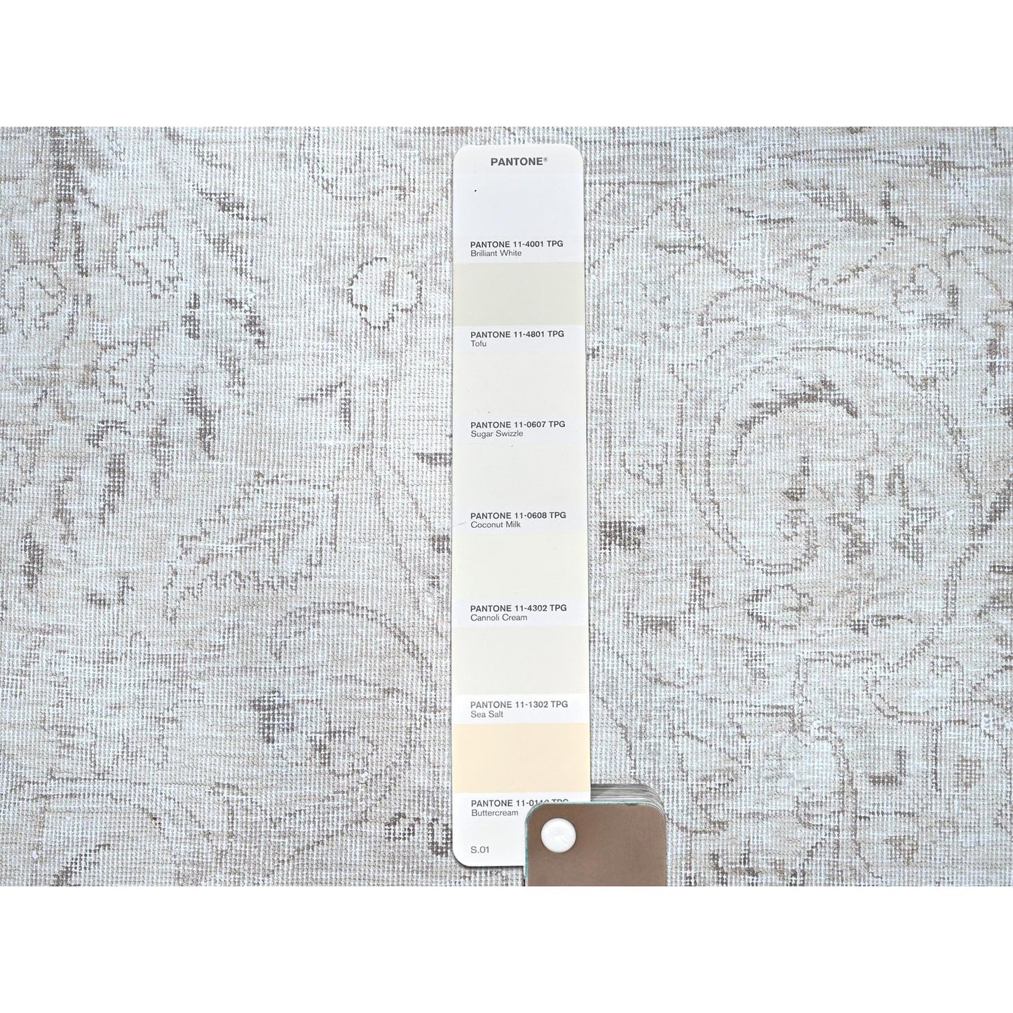 9'4"X12'1" Ivory Zoroastrian Hand Knotted Oriental Rug