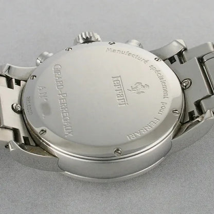 Girard-Perregaux Ferrari Chronograph 8020