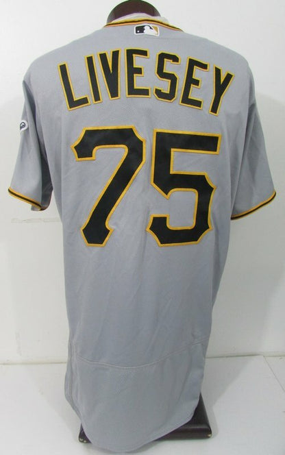 Jeff Livesey 75 Pirates 2017 Game Used/Worn Grey Jersey Mlb Holo 139542