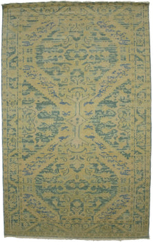 Muted Colors Transitional Floral Oriental Rug