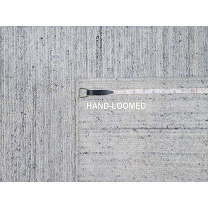 2'6"X10' White Hand Loomed Plain Modern Striae Design All Wool Runner Rug