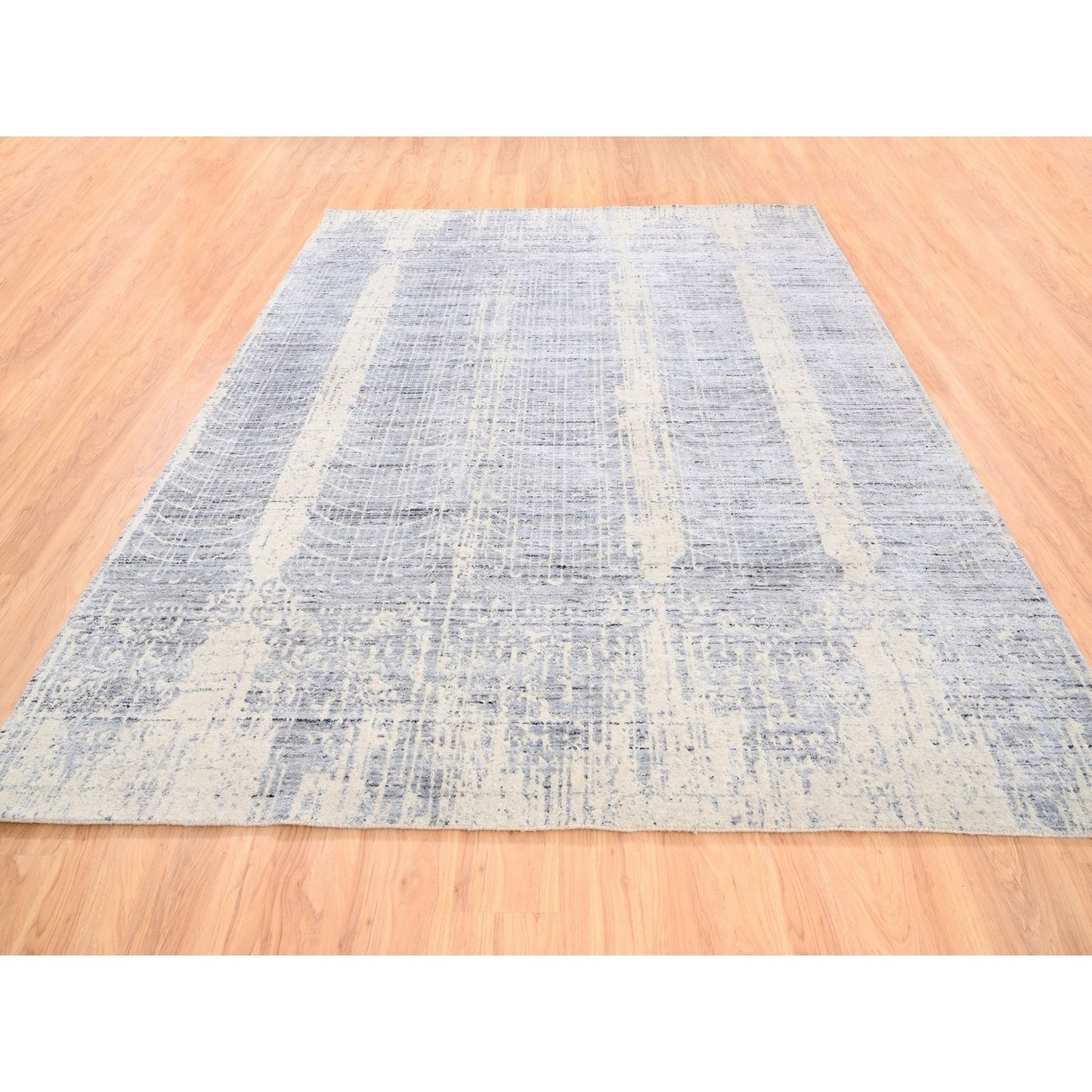 8'1"X9'10" Gray Hand Loomed Tone On Tone Transitional Erased Design Rug