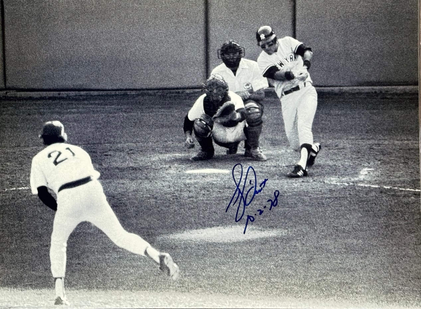 Bucky Dent Autographed Yankees 11X14 Baseball