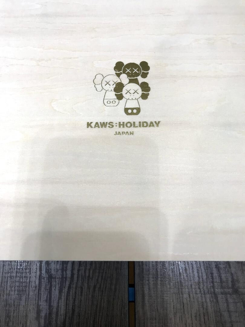 NFC KAWS: HOLIDAY JAPAN ED1000 Japanese Traditional Crafts Kokeshi Doll Figurine