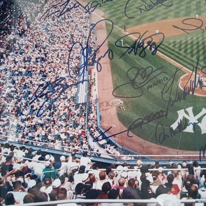 New York Yankees 2004 Autographed Photo Frame With Player Alex Rodriguez