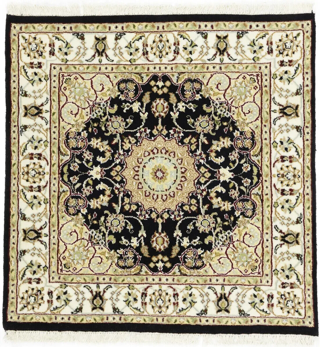 Small Oriental Decor Black Floral 3X3 Indo-Nain