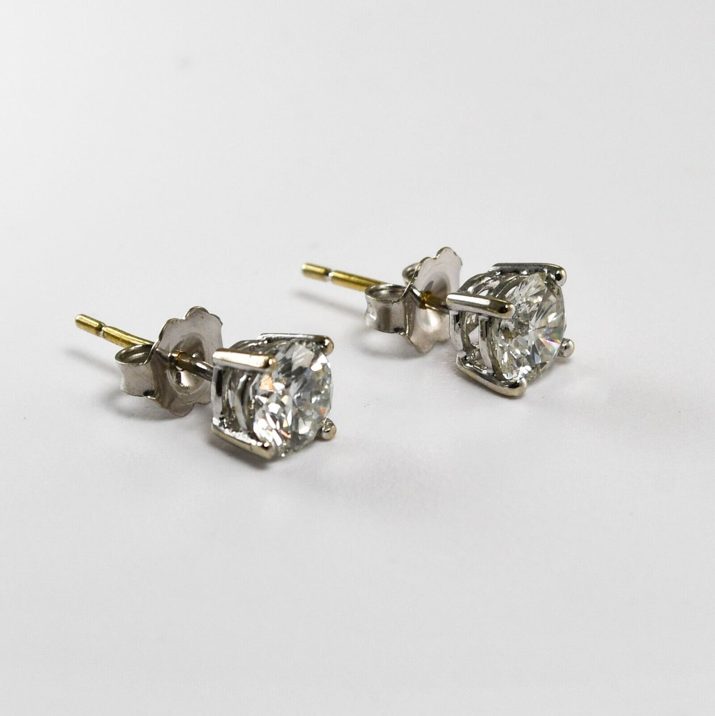 14K White Gold Diamond Stud Earrings 1.60Ct