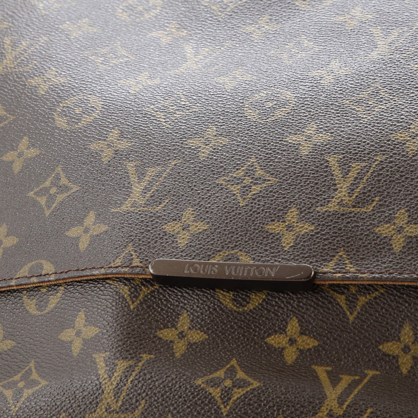 Louis Vuitton Beaubourg Messenger Bag Monogram Canvas Mm