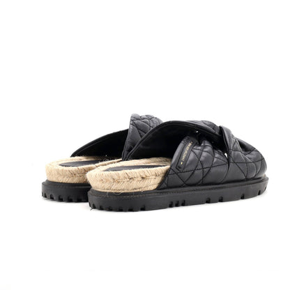 Christian Dior Women'S Dtwist Slide Espadrilles Cannage Quilt Leather