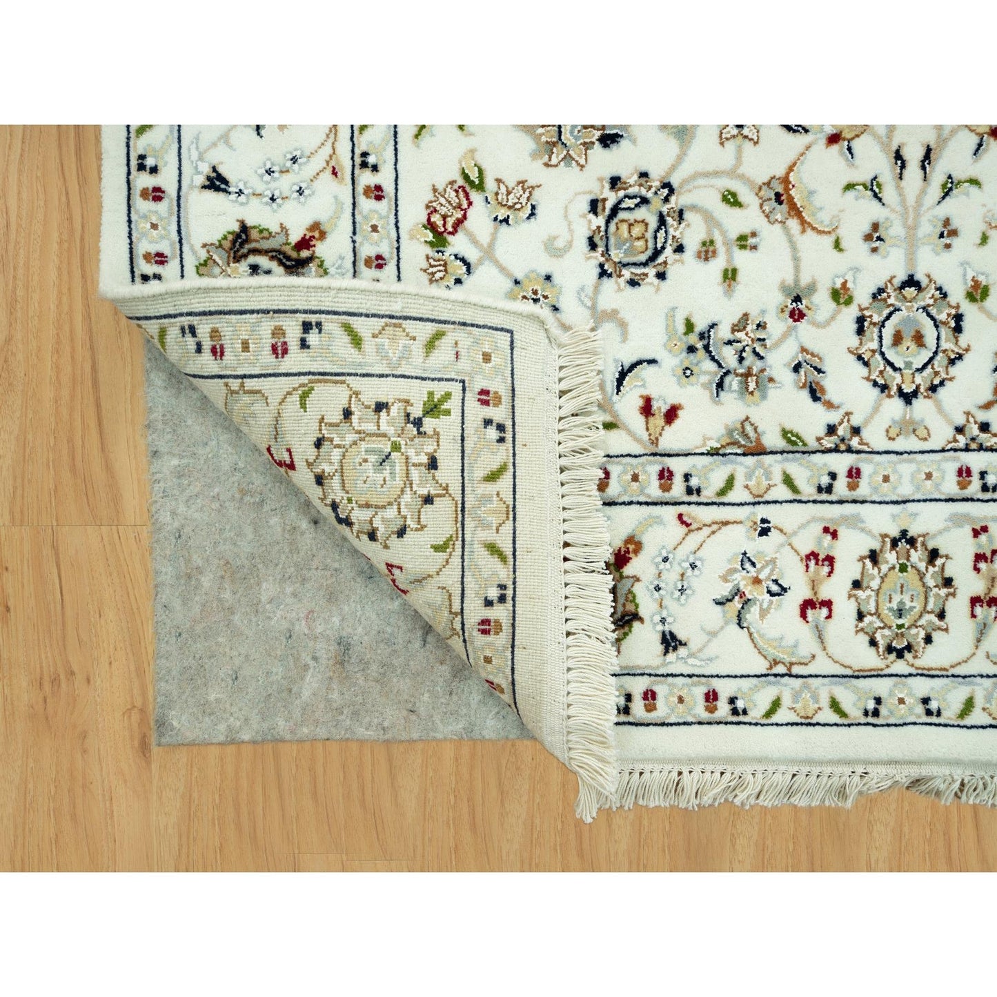 4'X4' Weathered White All Over Flower Design Hand Knotted Wool Square Rug