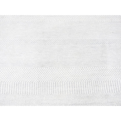 Rug 7'9"x7'9" Ivory Modern Grass Design Wool and Silk Hand Knotted Round