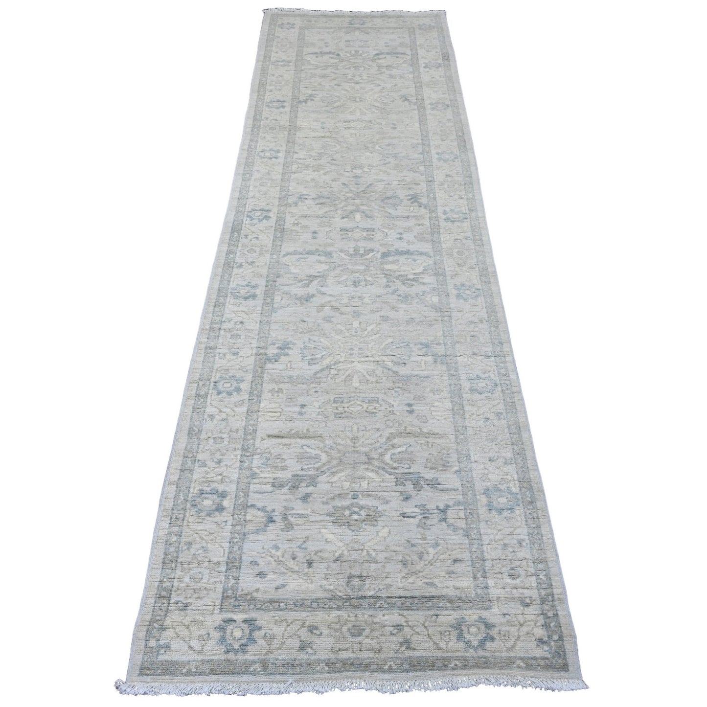 2'9"X9'10" White Heris All Over Design Pure Wool Hand Knotted Runner Rug