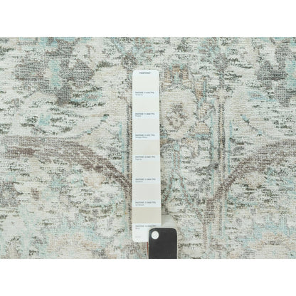 2'5"X10' Pristine White Hand Knotted Silk And Wool Sickle Leaf Runner Rug