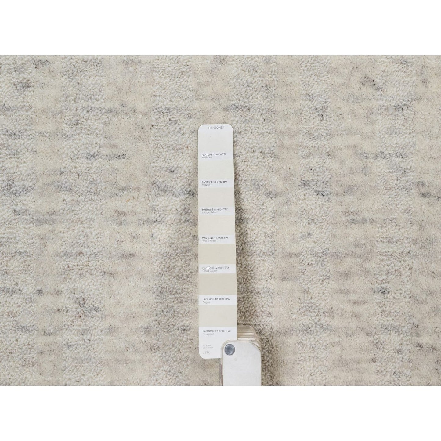 12'X15' Ivory Hand Loomed Xl Rug Salt And Pepper Effect Natural Wool