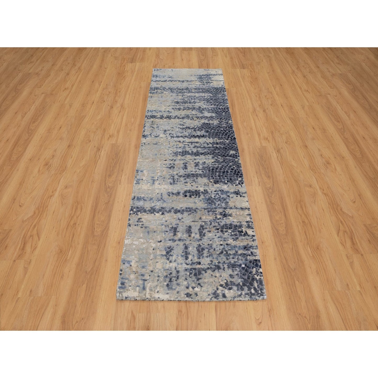 2'7"X8' Pewter Gray Modern Abstract Wool And Silk Hand Knotted Runner Rug