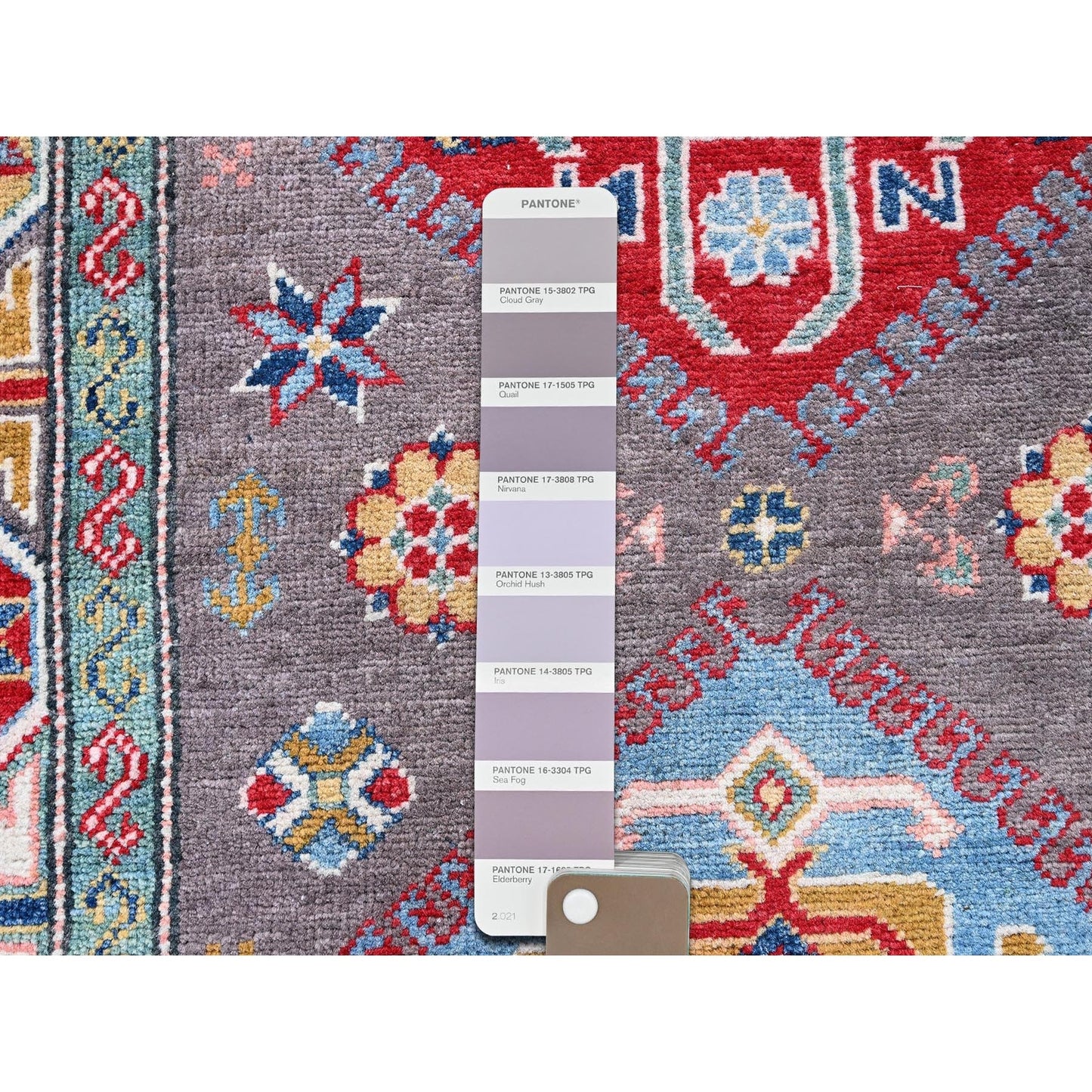 2'8"X12' Gray Kazak Medallions Design Hand Knotted Soft Wool Runner Rug