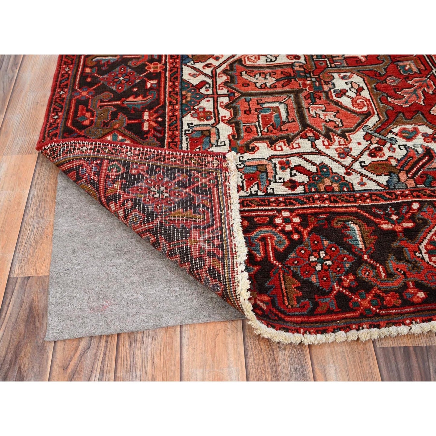 7'7"X11' Red Worn Wool Hand Knotted Semi Antique Zoroastrian Heris Rug