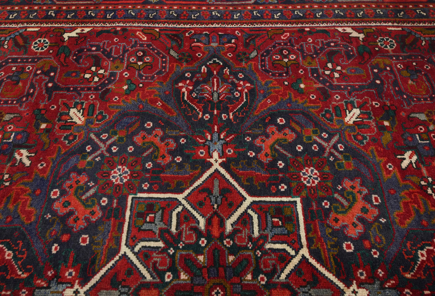 Vintage Hand-Knotted Floral Classic Style Wool