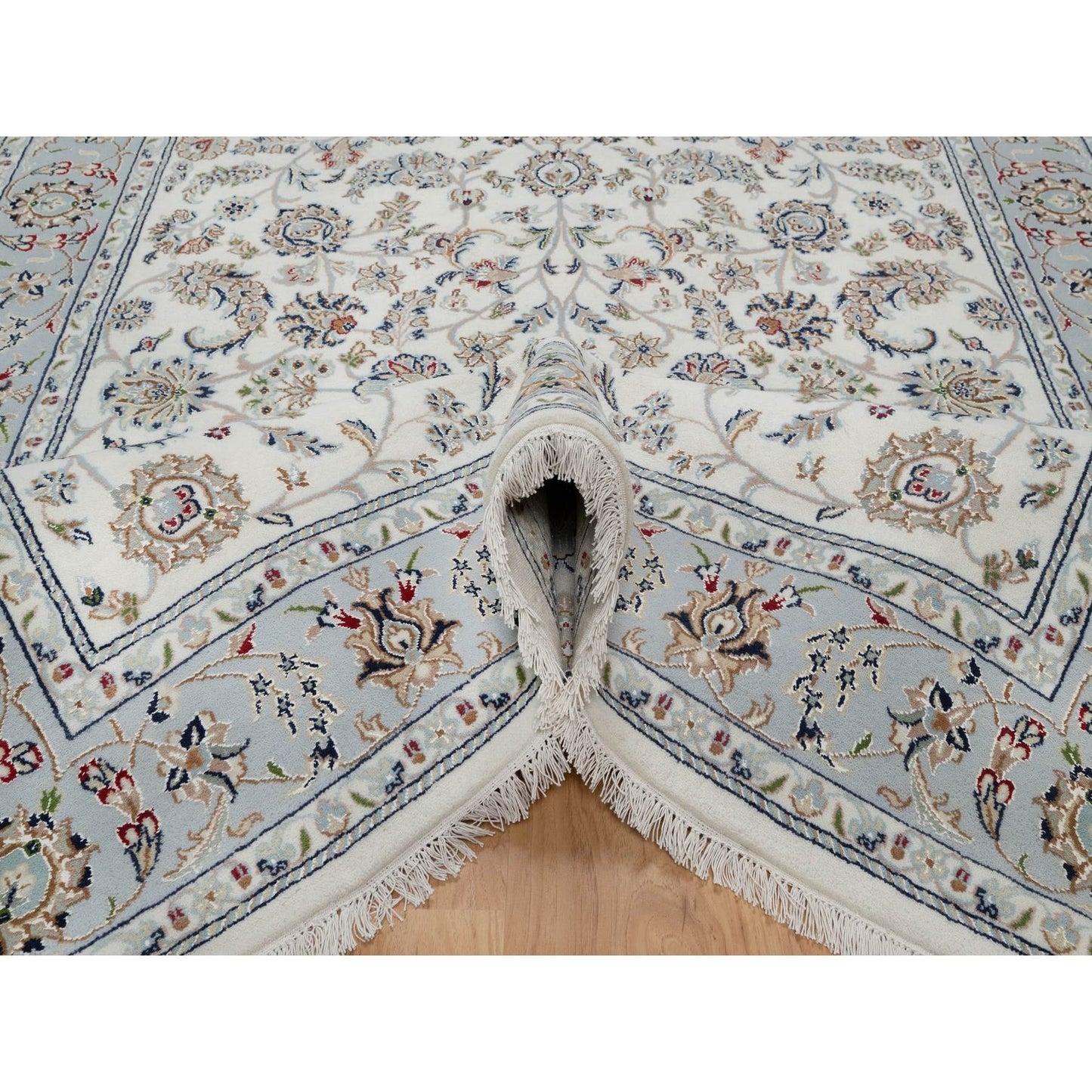 6'X9' Spring White Hand Knotted Nain With Flower Design Wool And Silk Rug