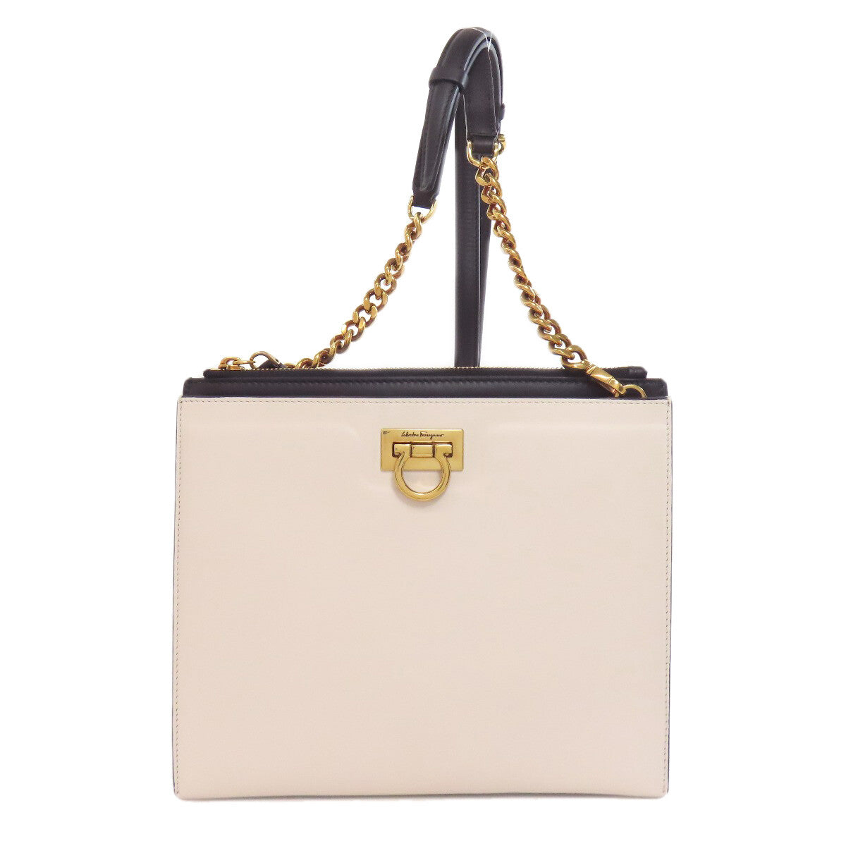 Salvatore Ferragamo   Shoulder Bag