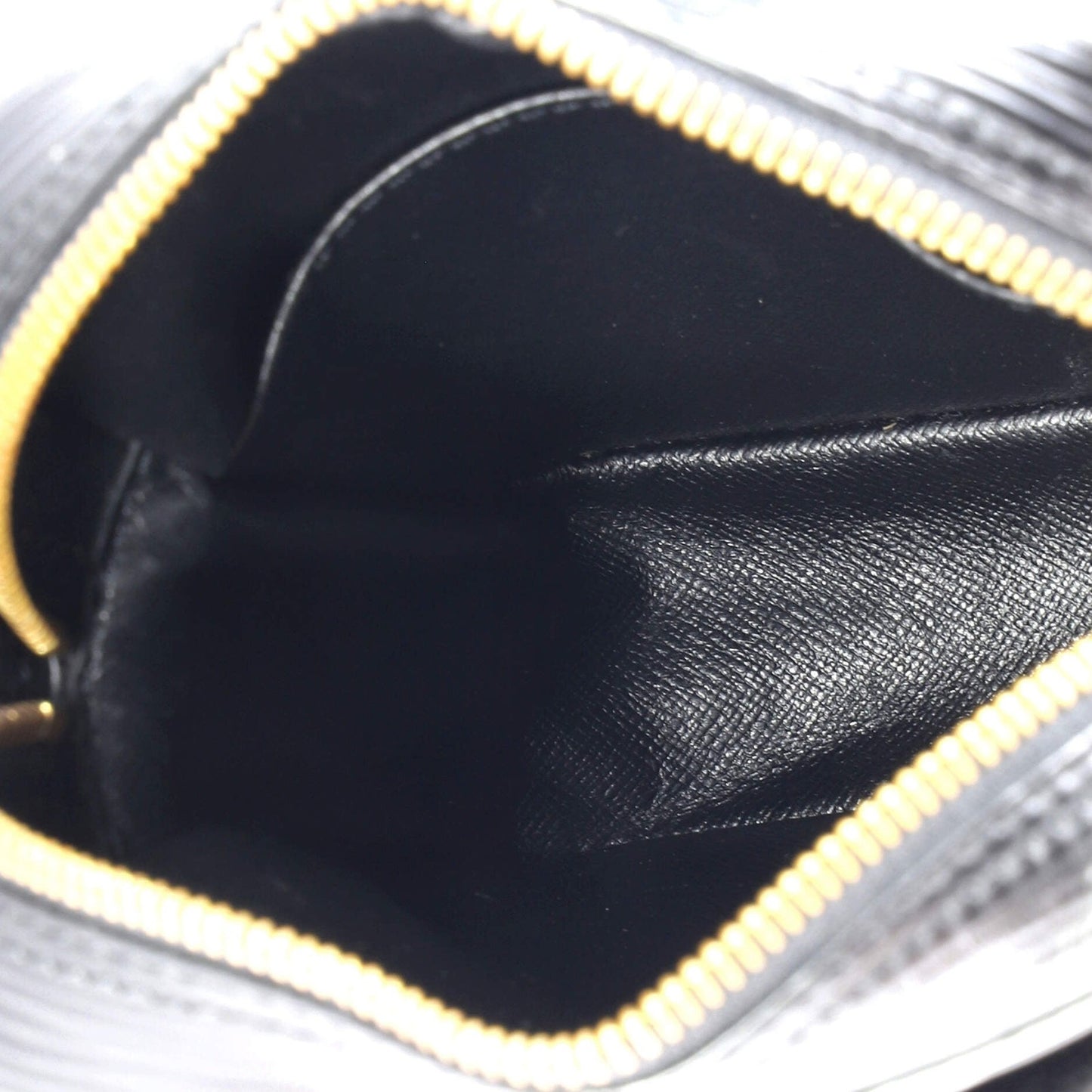 Louis Vuitton Danube Handbag Epi Leather Slim