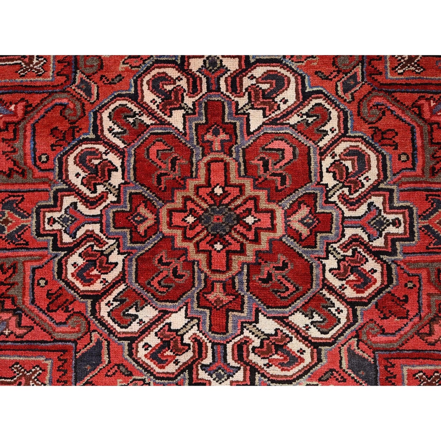 8'1"X11' Garnet Red Antique Village Motifs Heris Wool Hand Knotted Rug