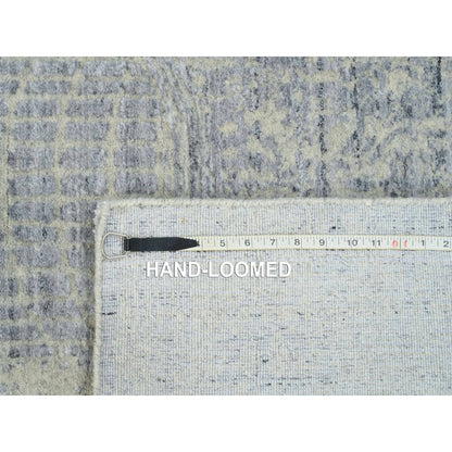 2'6"X8' Gray Jacquard Hand Loomed Wool And Plant Based Silk Runner Rug