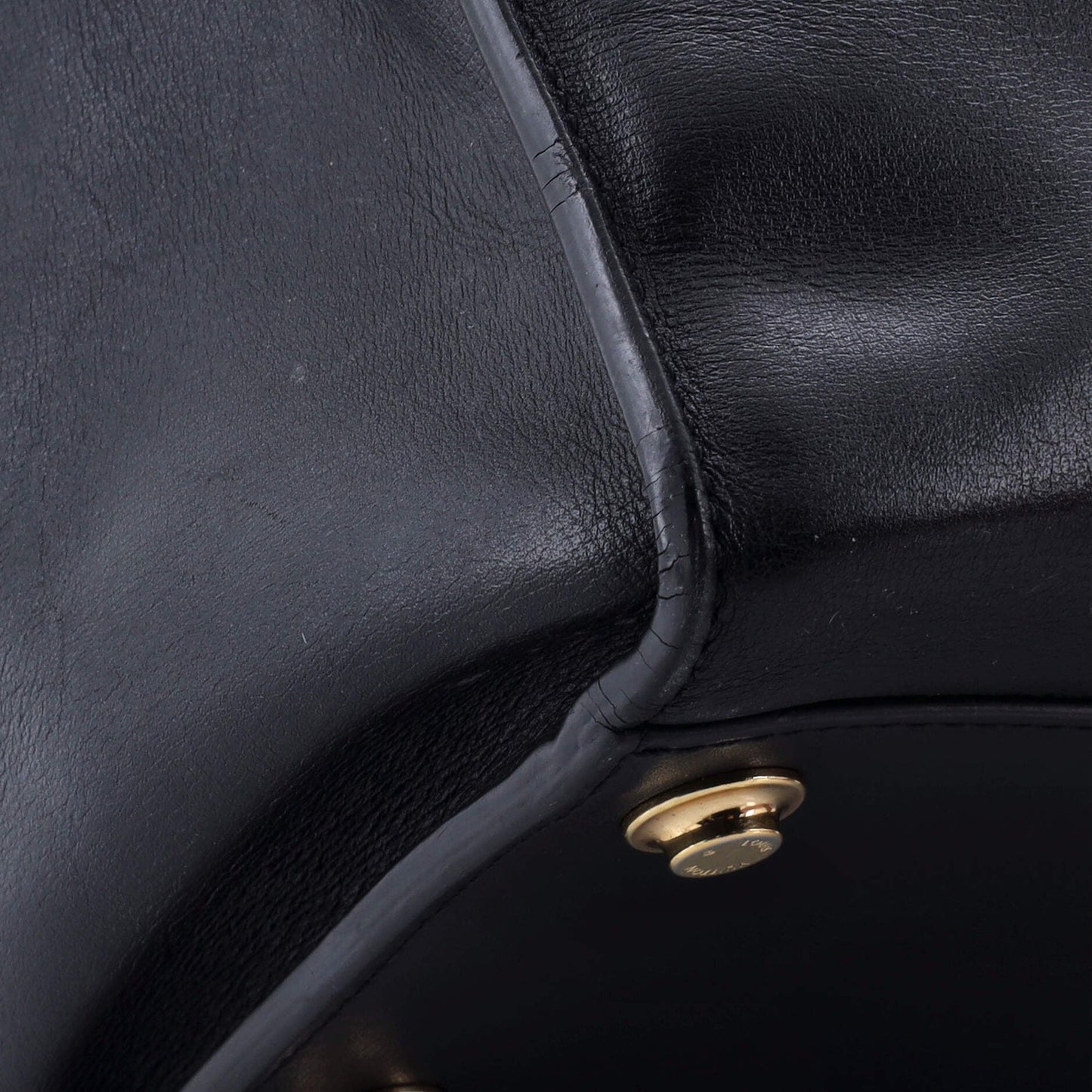 MM Louis Vuitton City Steamer Handbag Leather