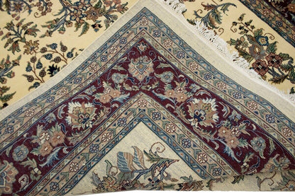 Classic Beige Floral Design Hand-Knotted Oriental