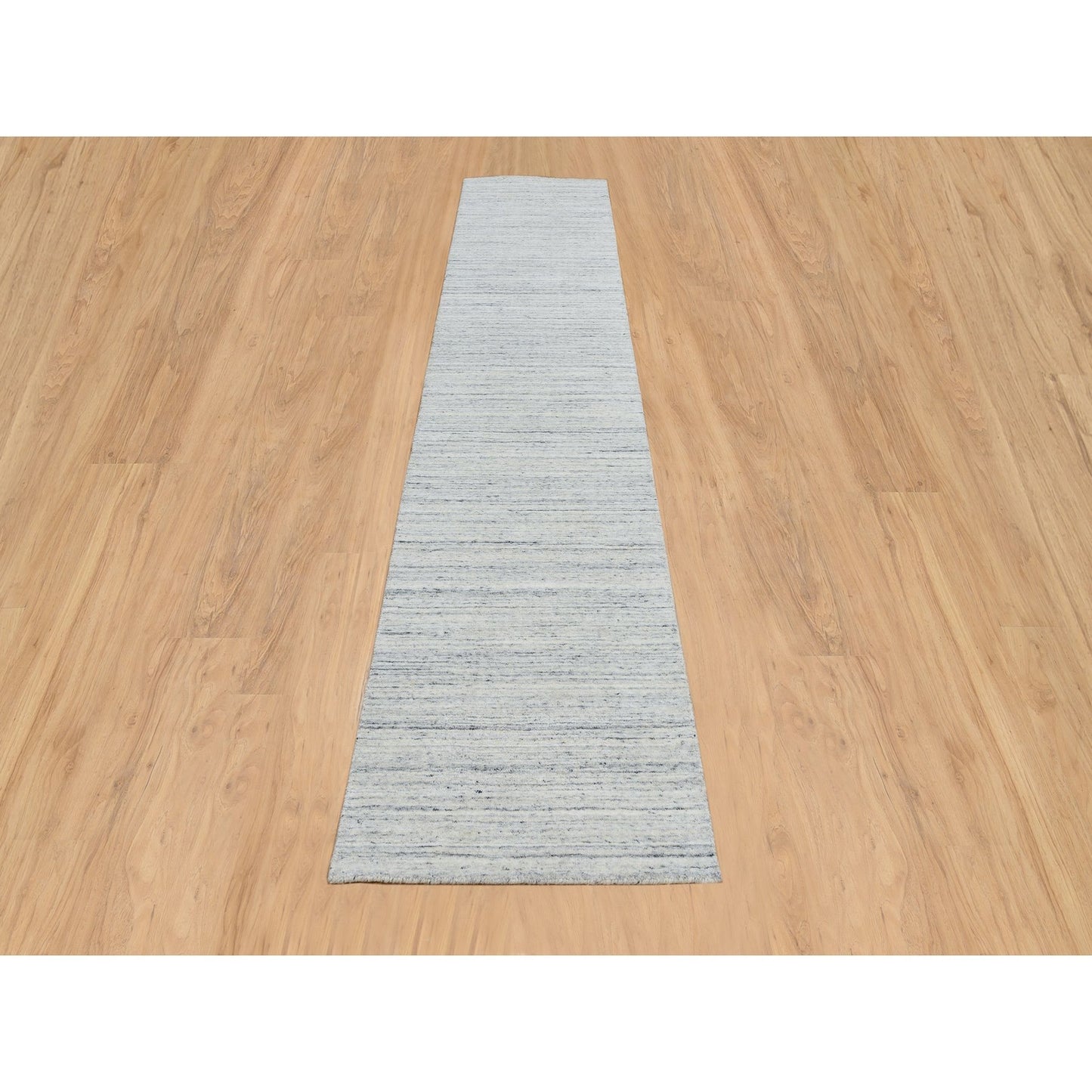 2'6"X12' Ivory Plain Modern Striae Design Wool Hand Loomed Runner Rug