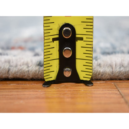 4'X6' Abstract Design Wool & Silk Denser Weave Hand Knotted Oriental Rug