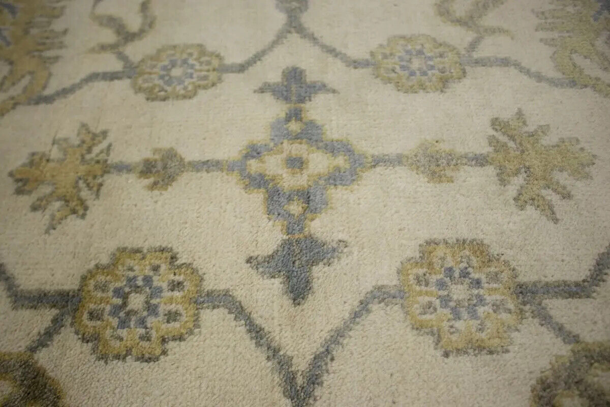 Hand-Knotted Oushak Chobi Wool Rug Cream Floral