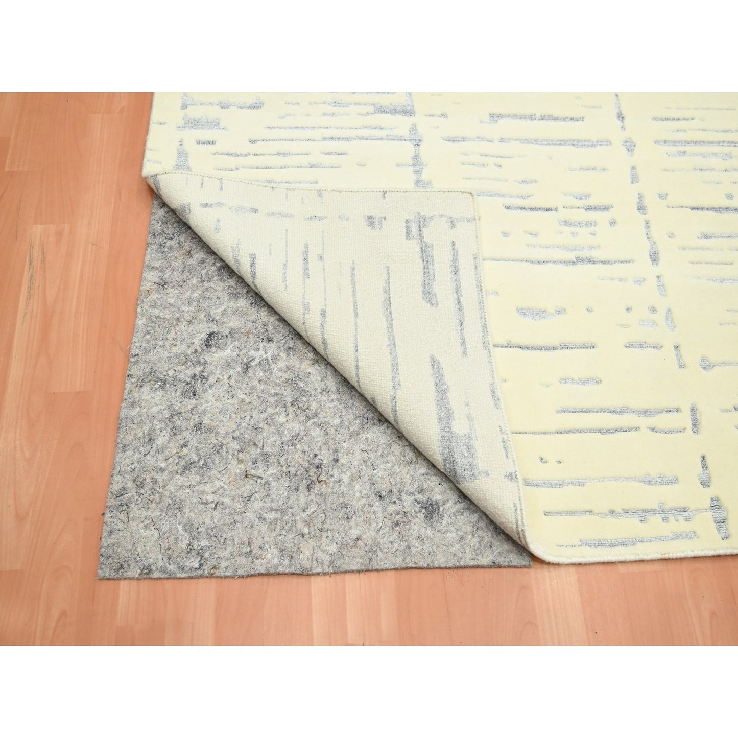 8'X9'9" White Modern Design Textured Weave Wool & Silk Hand Knotted Rug